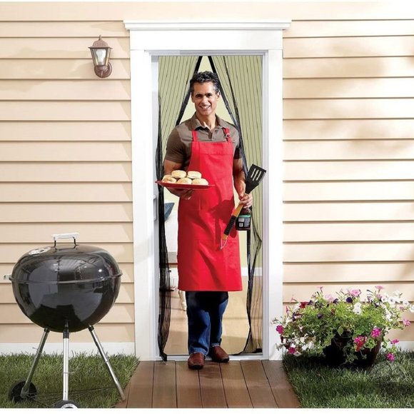 Hands Free Magnetic Mosquito door Net - Picture 4 of 10